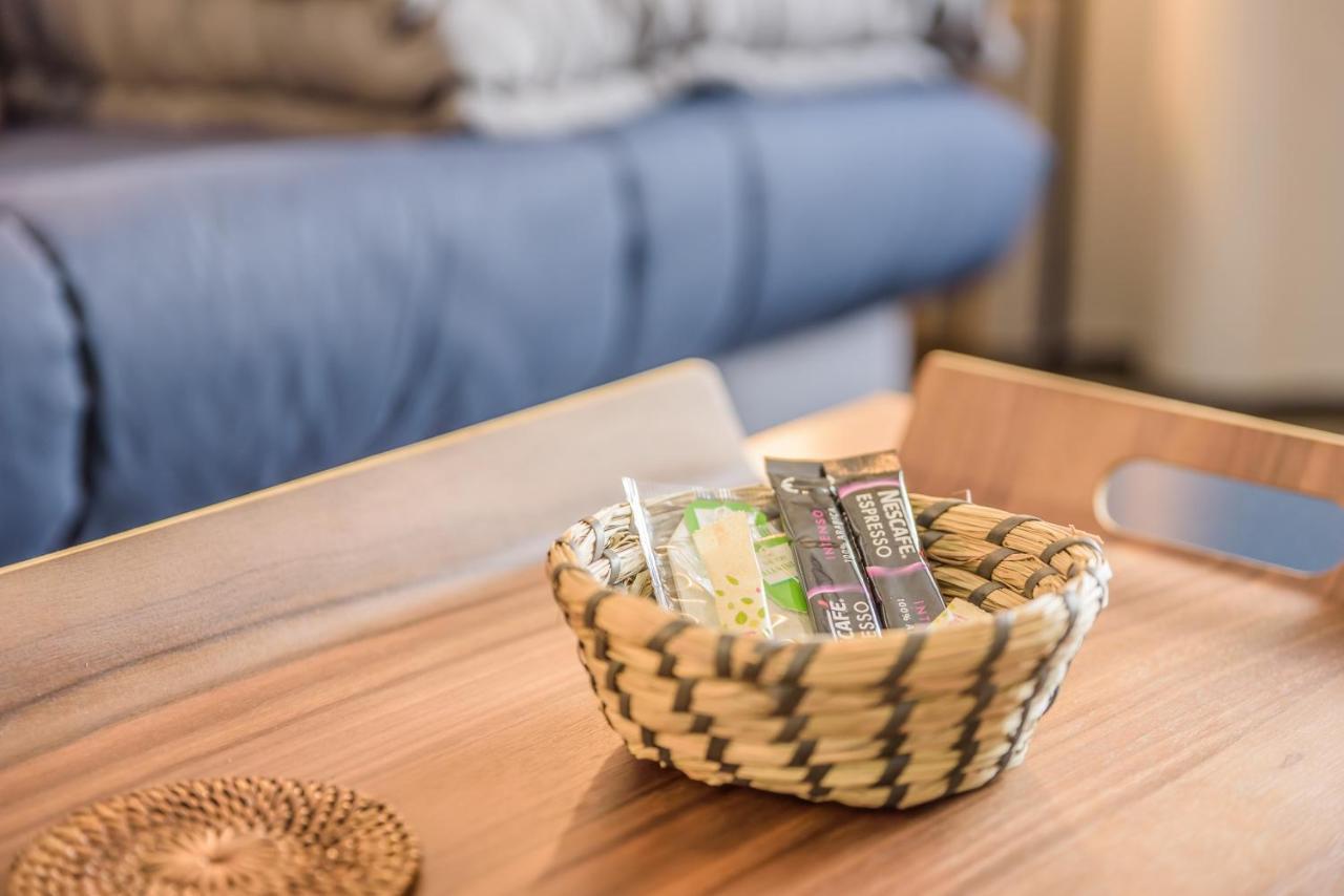 Appartements Et Chambres En Coeur De Ville Saint-Denis - Entree Autonome - Check In 14H30- Kültér fotó
