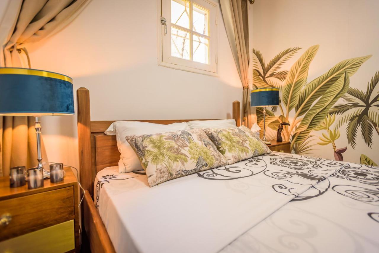 Appartements Et Chambres En Coeur De Ville Saint-Denis - Entree Autonome - Check In 14H30- Kültér fotó